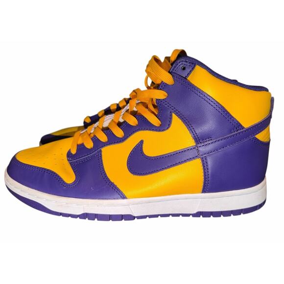 lakers sneakers nike